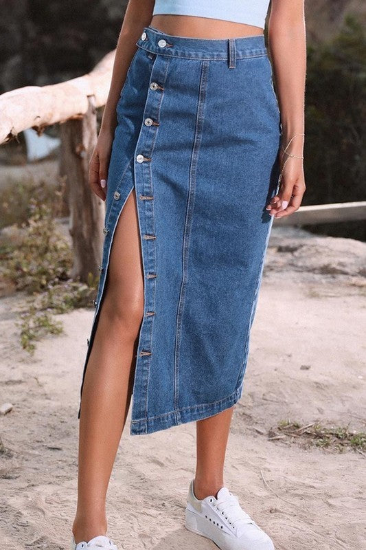 Camino de Gracia Denim Skirt