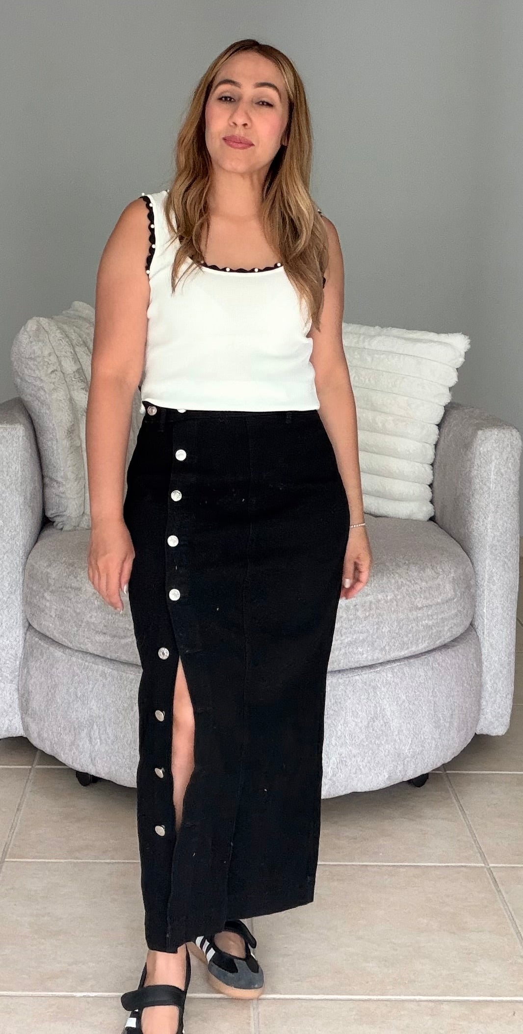 Camino de Gracia Denim Skirt-Black
