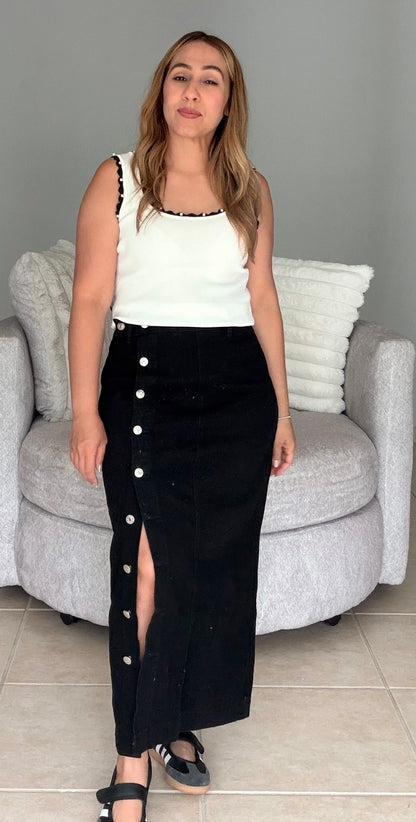 Camino de Gracia Denim Skirt-Black